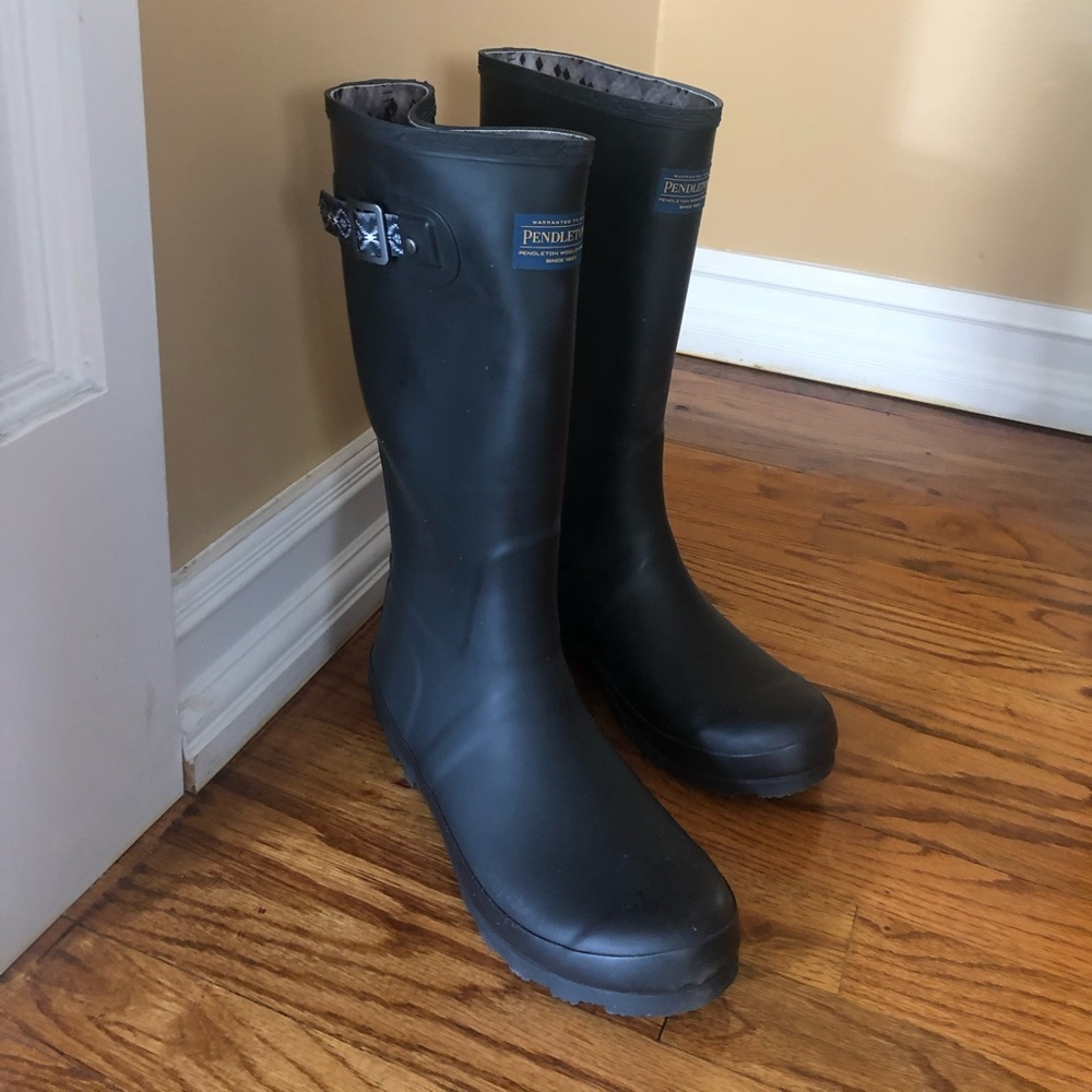 Rain boots